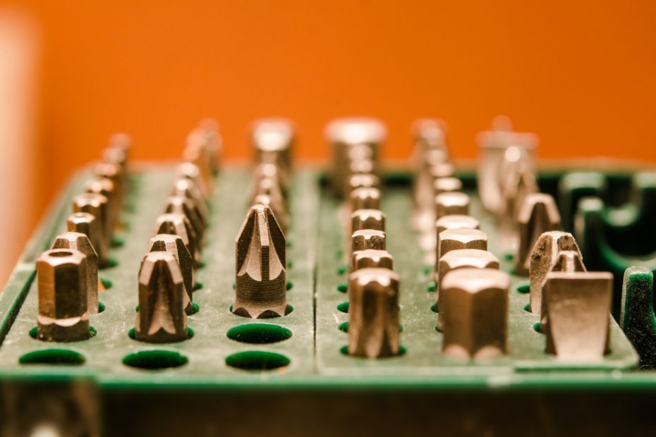 motherboard screws